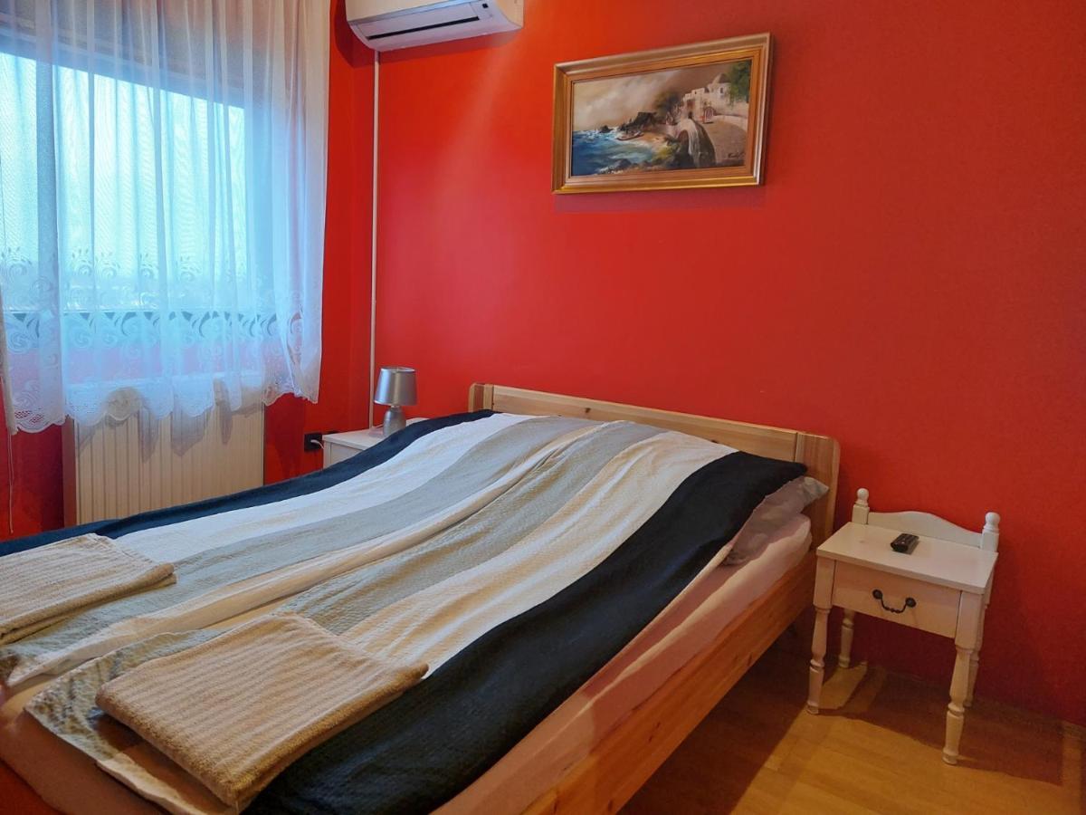 באלאטונפורד Napfeny Villa מראה חיצוני תמונה